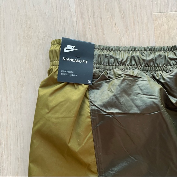 Nike Sportswear Women’s Archive Woven Pants in Olive/Light Green - Picture 11 of 12